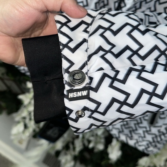 Stylish Black and White  Jacket - Picture 10 of 11